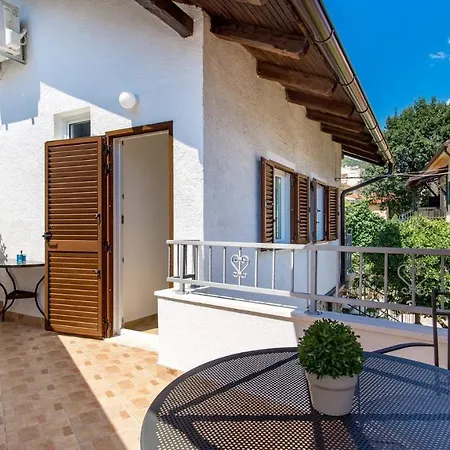 Apartment Follow Me Opatija Exterior photo